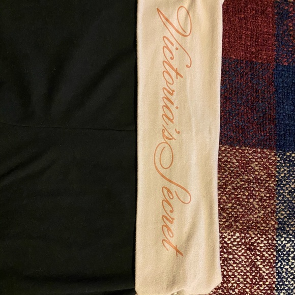 Victoria Secret leggings🌺 - Picture 2 of 3